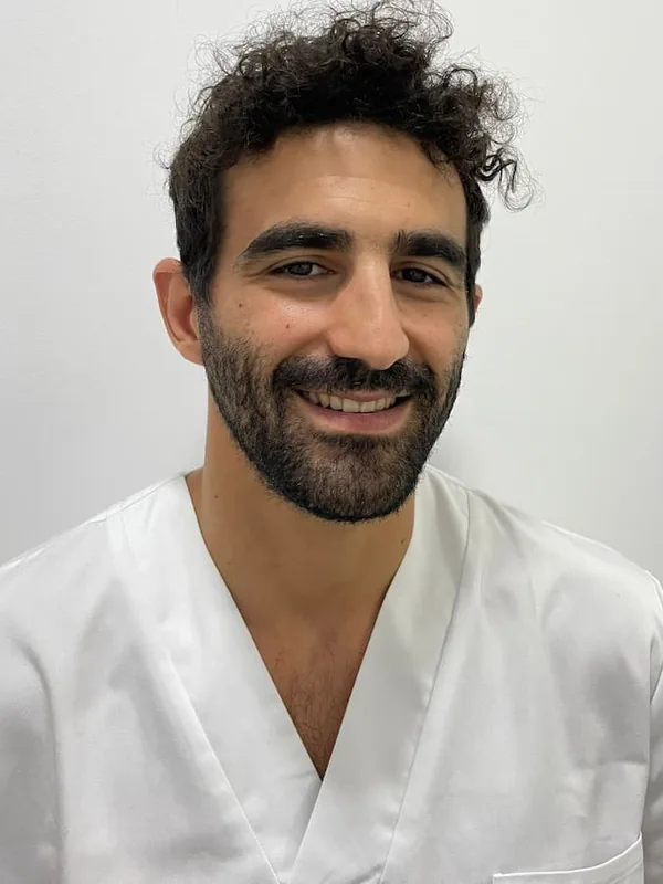 Andrés Fernández, fisioterapeuta colegiado nº 15224